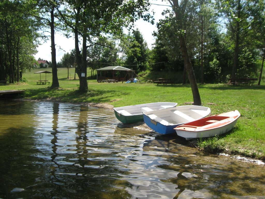 Posiadlosc Nad Zatoka Ryn  Extérieur photo