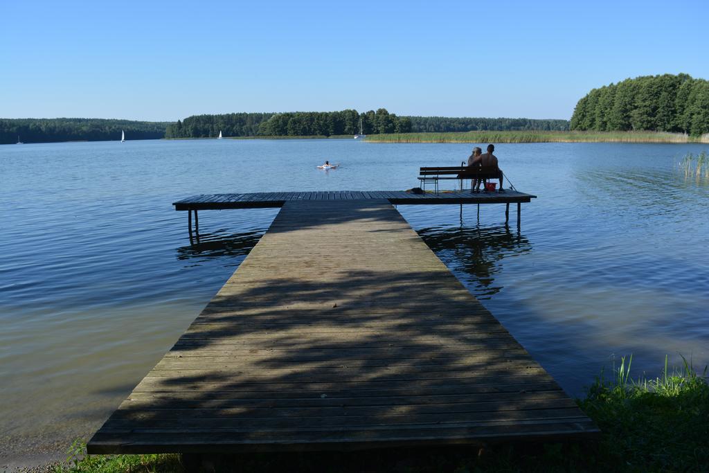 Posiadlosc Nad Zatoka Ryn  Extérieur photo